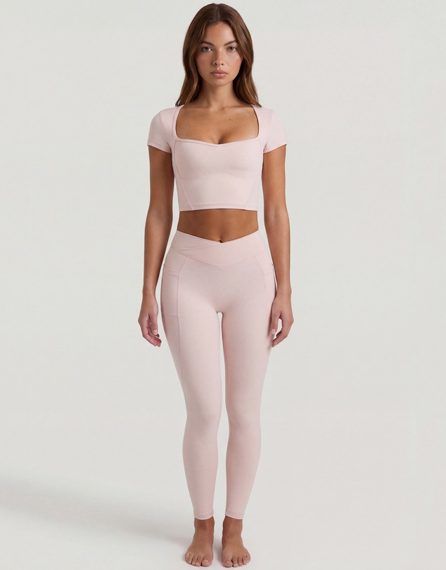 BO+TEE - New Neutrals Soft Active Sweetheart-Neck Crop Top
