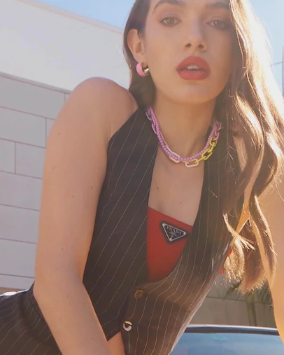 Emma Pills - The OG Necklace