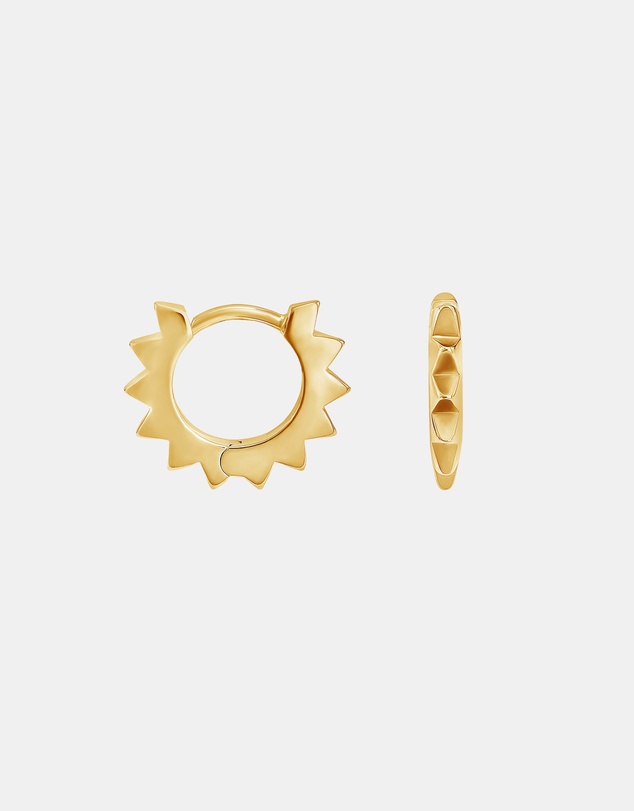 Dower & Hall - Women's Star Huggie Hoops in Gold Vermeil