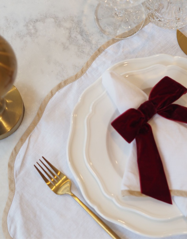 Tablescaped - Set of 4 Burgundy Velvet Bow Napkin Rings