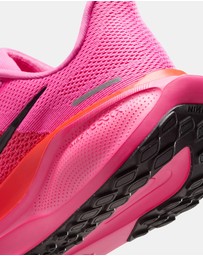 Nike - Pegasus 41 - Women's