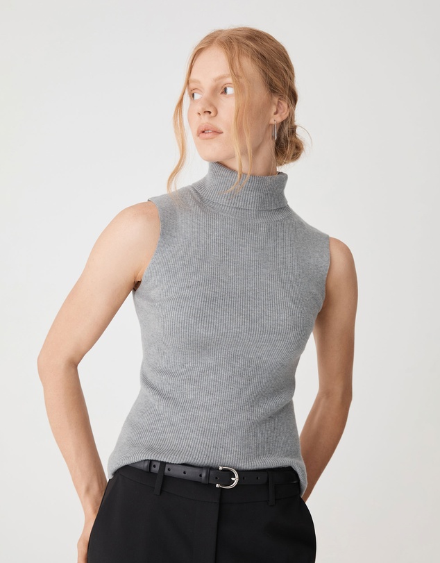 Forcast - Suzie Turtleneck Rib Knit Top