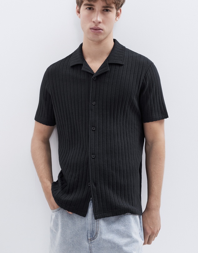 UNISON - Rib Stitch Button Thru