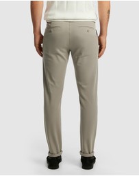 yd. - Energy Hyper Stretch Chino