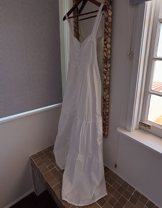 UNE PIECE - Sweetheart Neckline Cotton Maxi Dress