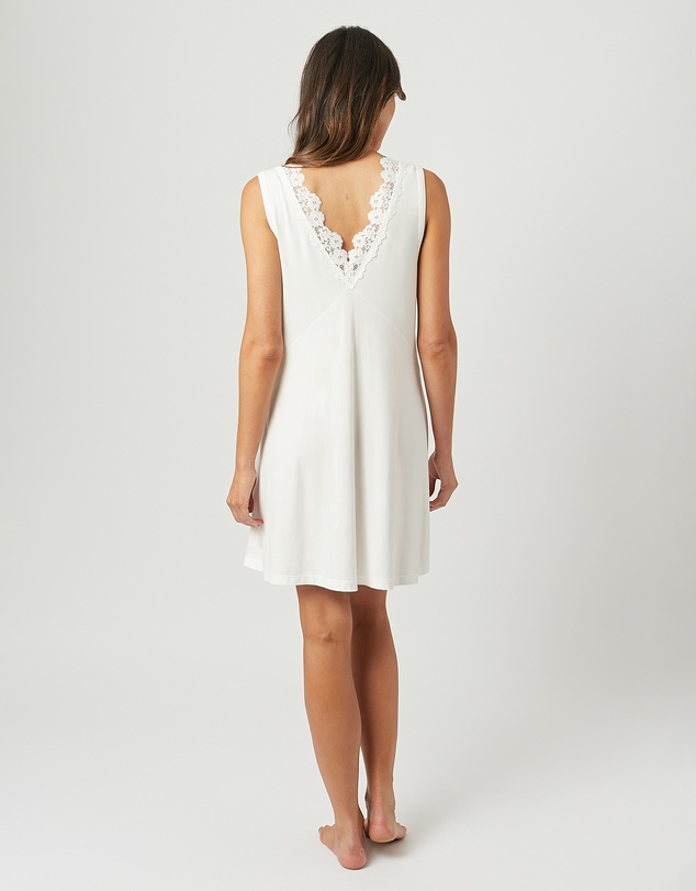 UNE PIECE - Lace Trim Modal V-Neck Nightie