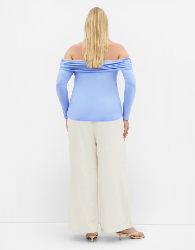 City Chic - Plus size Buckle Detail Top - sky blue