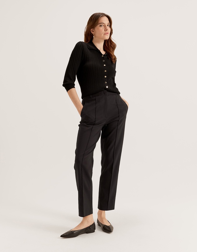 Review - Arianna Pant
