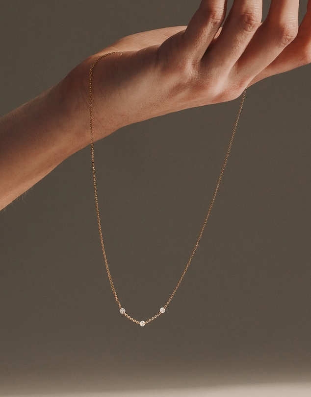 SAINT VALENTINE - Floating Stone Necklace - Gold