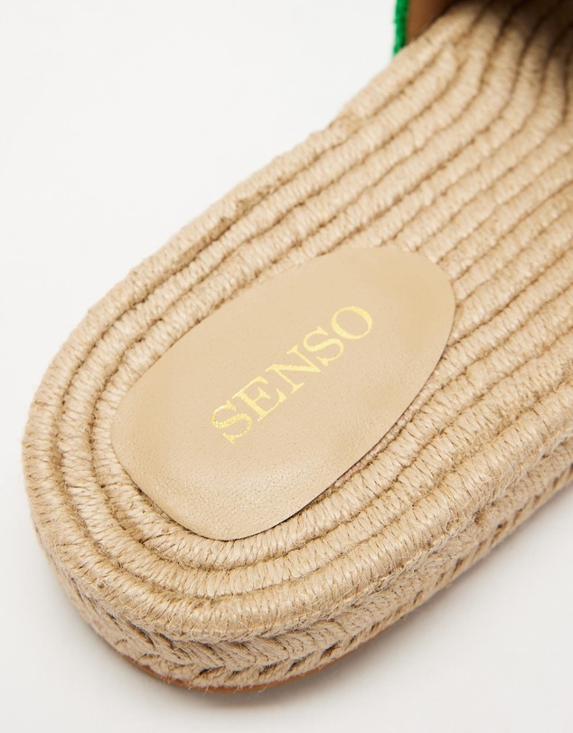 Senso - Isobel IV