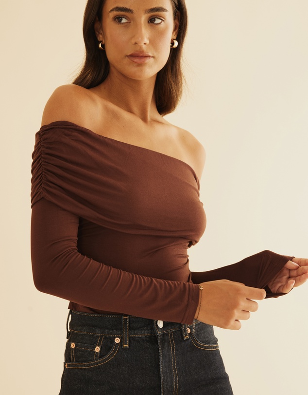 Atmos&Here - Off Shoulder Bamboo Top