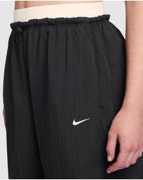 Nike - Nike Sportswear Parachute High Rise Pants