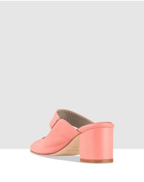 Habbot - Elena Mules