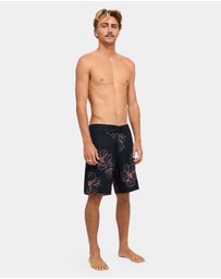 Billabong - Mens Sundays Pro Performance 15