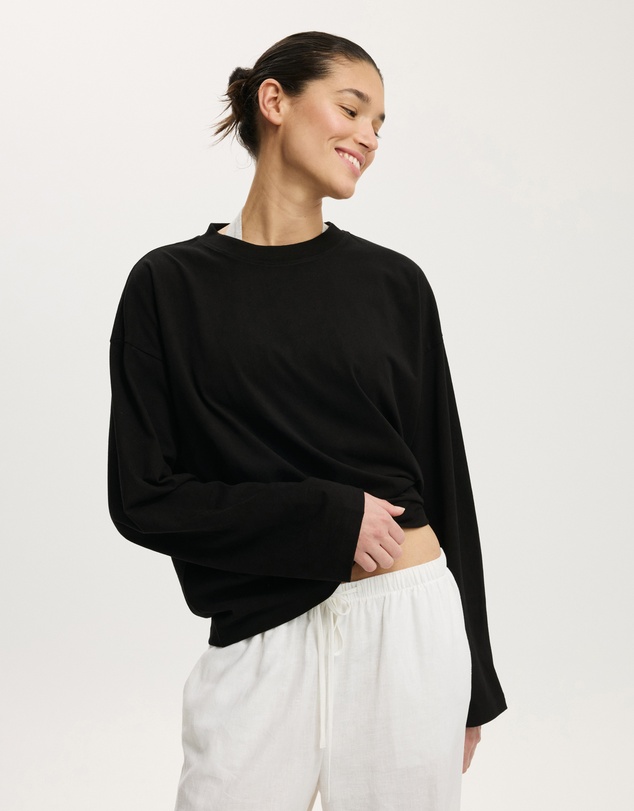 Cotton On - Oversized Boxy Long Sleeve Tee