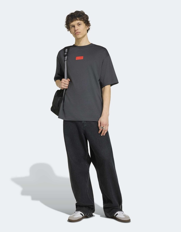 adidas Performance - AUDI REVOLUT F1 TEAM ELEVATED GRAPHIC I TEE Mens