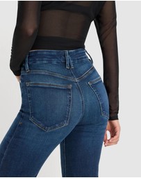 Good American - Soft Tech Good True Straight Jeans