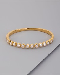 Wanderlust + Co - Heart Bezel 14K Gold Vermeil Bangle
