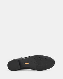 Hush Puppies - Ursa
