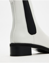 Senso - Milan