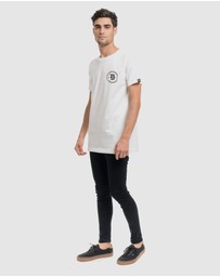 DVNT - Clean Classic Tee