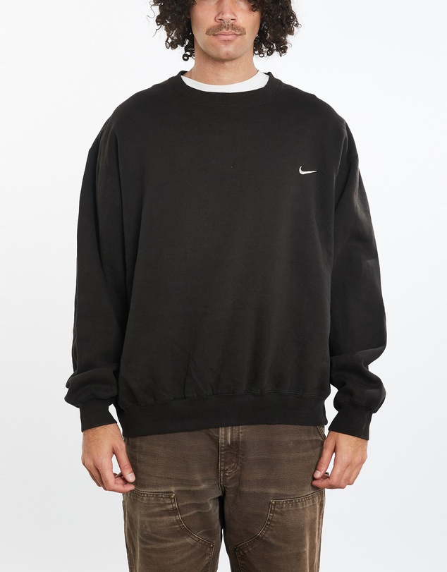 Vintage by The Real Deal - Pre Loved - Vintage Nike Sweatshirt