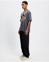 Represent - Golden Tour T-Shirt