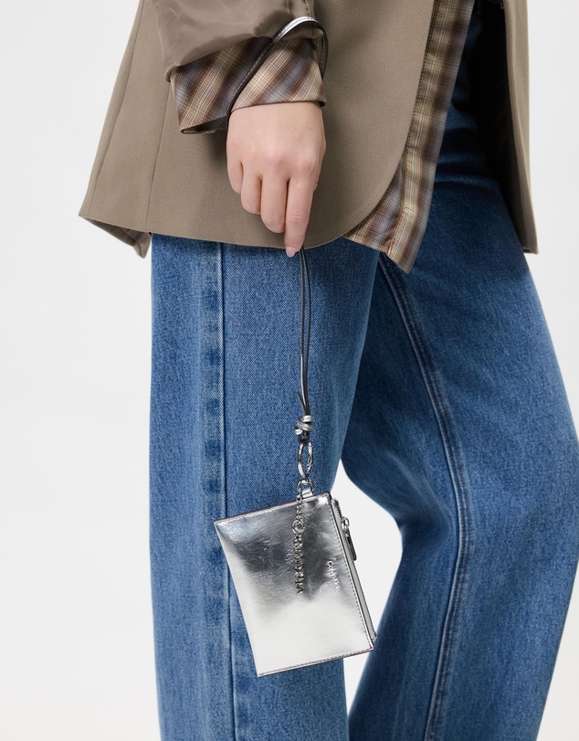 Calvin Klein - Script Metallic Pouch On Strap Charm
