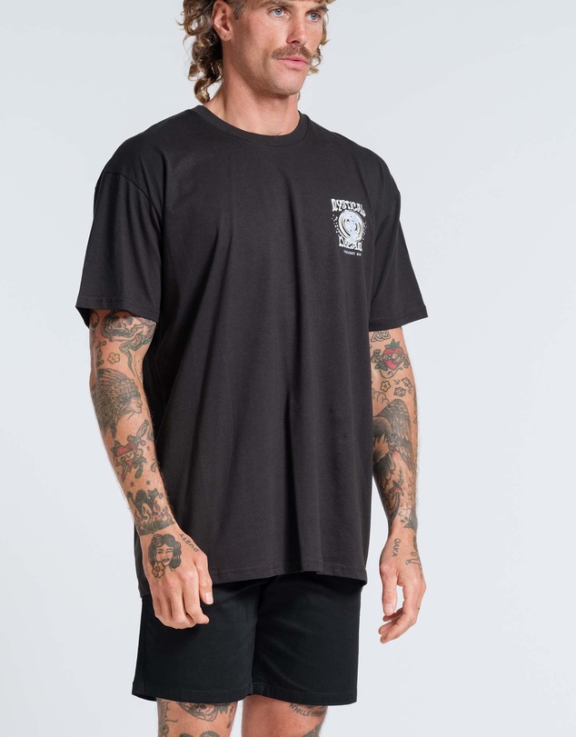 Vacancy Co - Mushroom Merchants Tee
