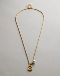 Zahar - Pearl Letter S Necklace