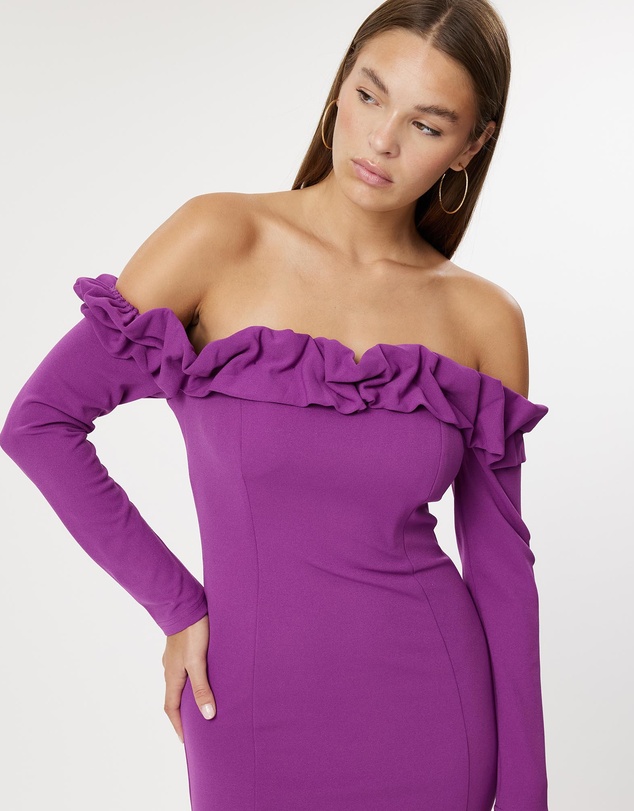 Romance by Honey and Beau - Aria Off Shoulder Maxi Dress