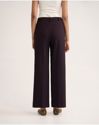 Oxford - Lydia Straight Leg Suit Pant