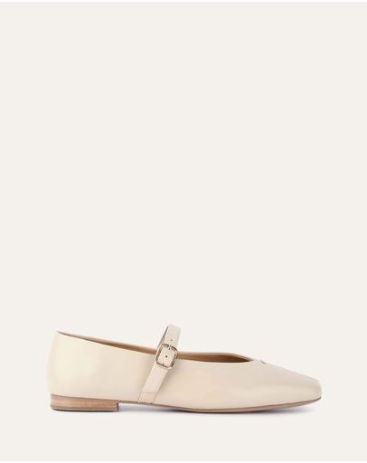 SAND LEATHER