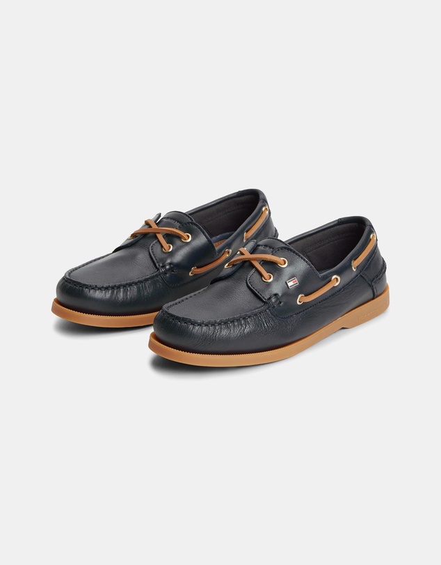 Tommy Hilfiger - Bay Flag Core Leather Boat Shoes - Women's