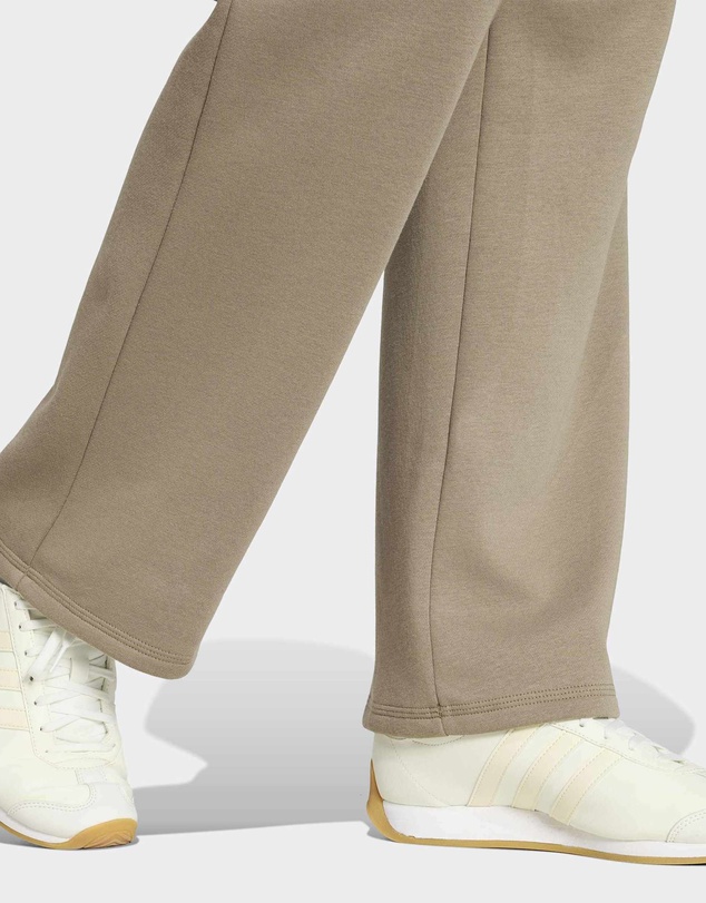 adidas Sportswear - Essentials Small Logo Feel Cozy Open-Hem Pants Womens