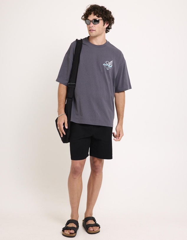 Arvust - Studio Cropped T-Shirt