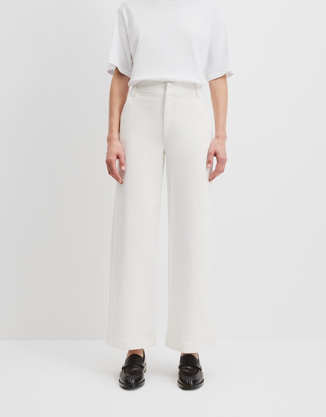 Country Road - High Rise Wide Leg Jean