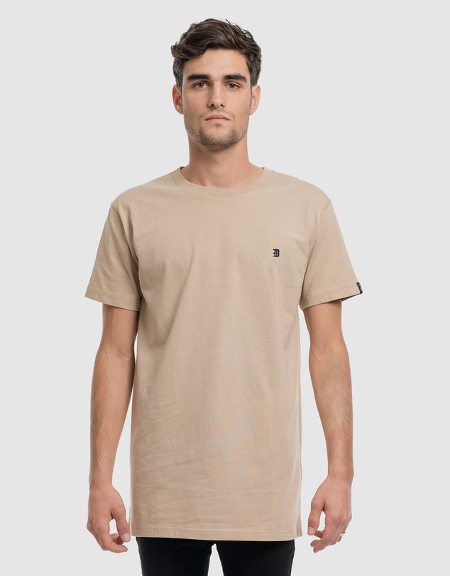DVNT - Classic Embroidery Tee