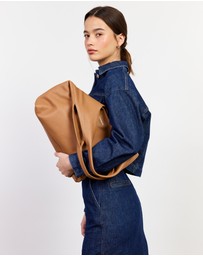 SABEN - Kip Shoulder Bag Toffee Lightly Milled