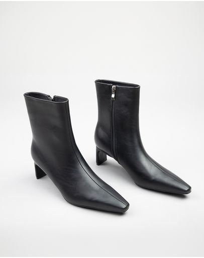Black Pu