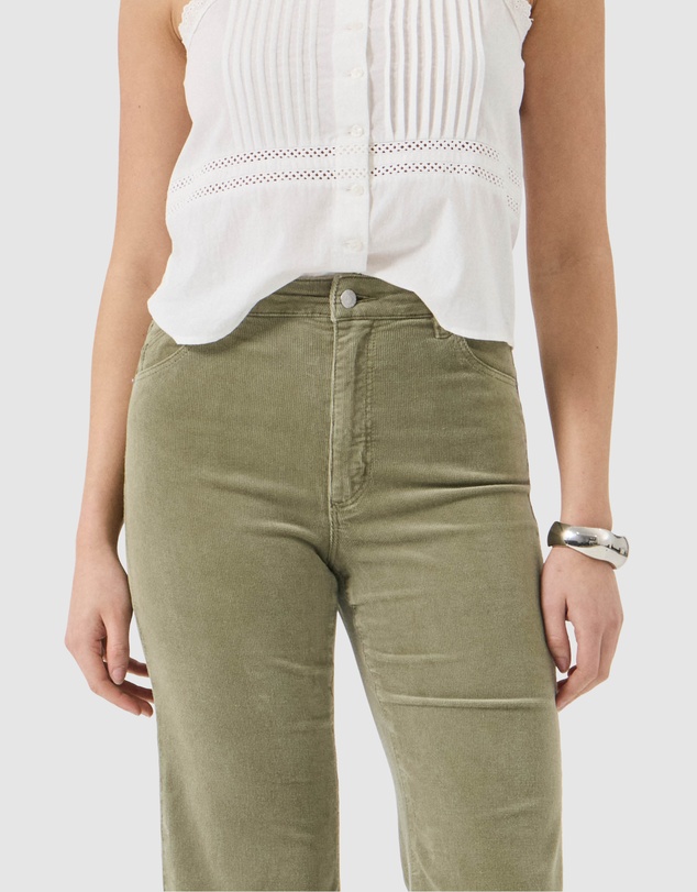 Rolla's - Eastcoast Flare Baby Cord Jean - Olive
