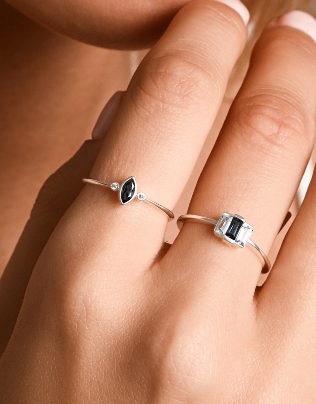 Von Treskow - Blue Topaz Haze Ring