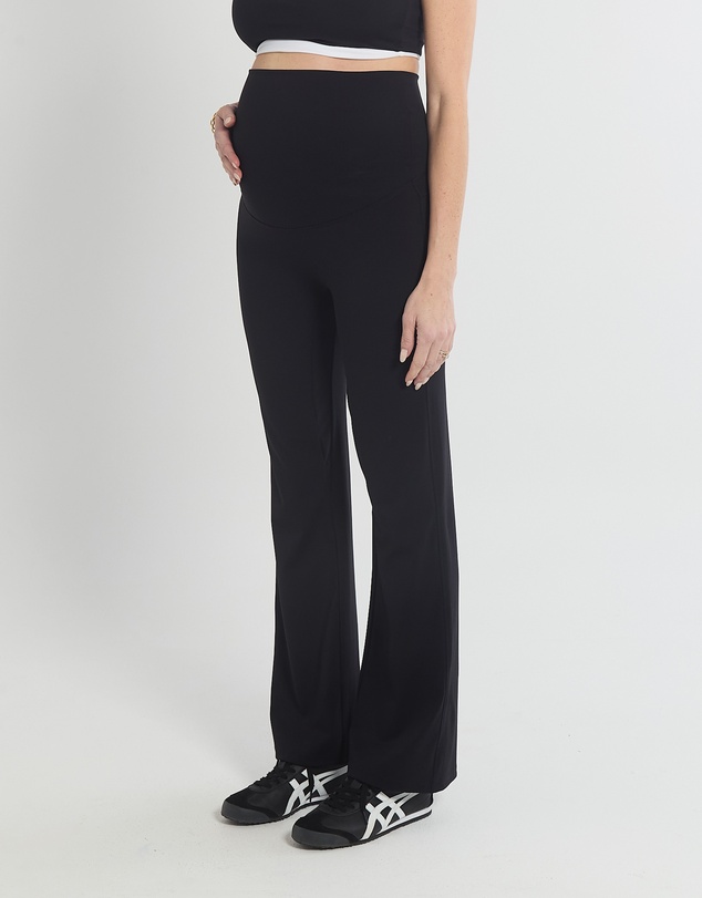 Soon Maternity - Straight Flare No Line Leggings