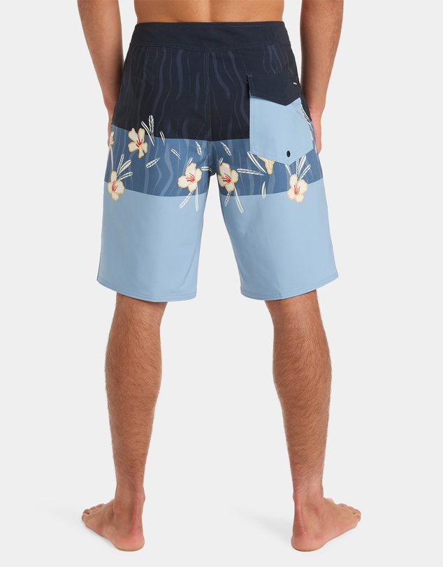 Quiksilver - Mens Surfsilk Straight 18