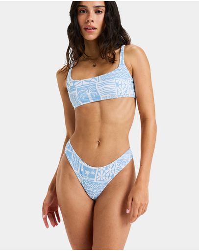 SKY BLUE SURFENIRS