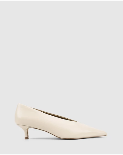 Siren - Flynn Point Toe Pumps
