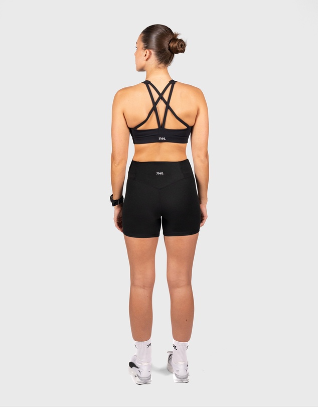 TWL - Refine Pocketless Shorts 4.5
