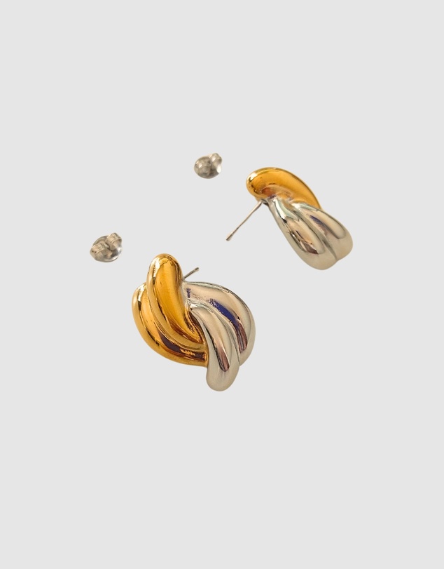 Izoa - Rosalie Stud