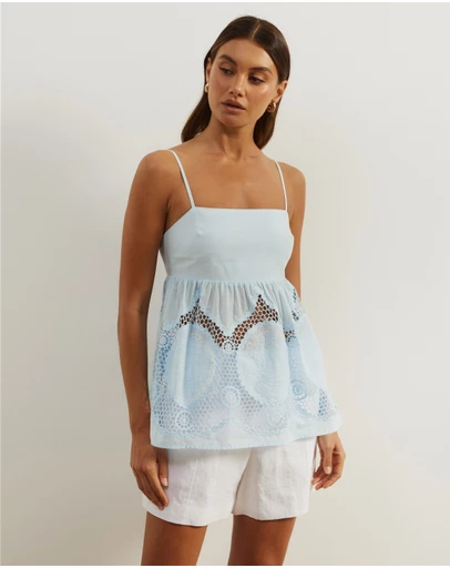 Atmos&Here - Cora Embroidered Top