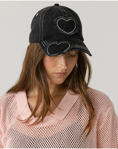 Pinky & Kamal - Studded Heart Cap